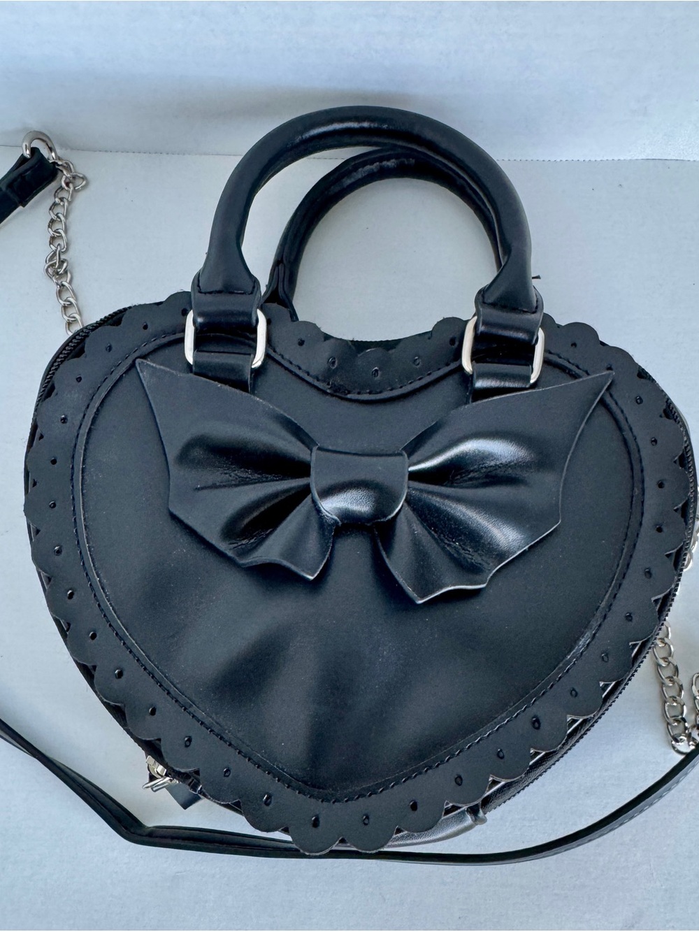 Hot Topic Bioworld Lolita Heart Purse